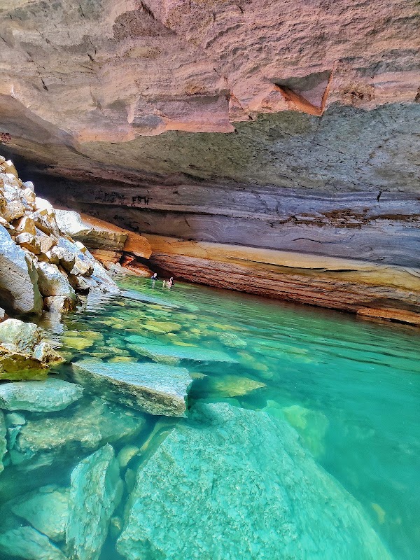 Heet Cave 5
