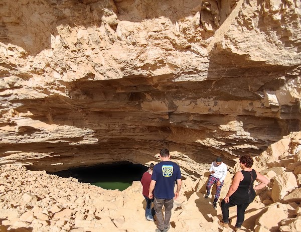 Heet Cave 4