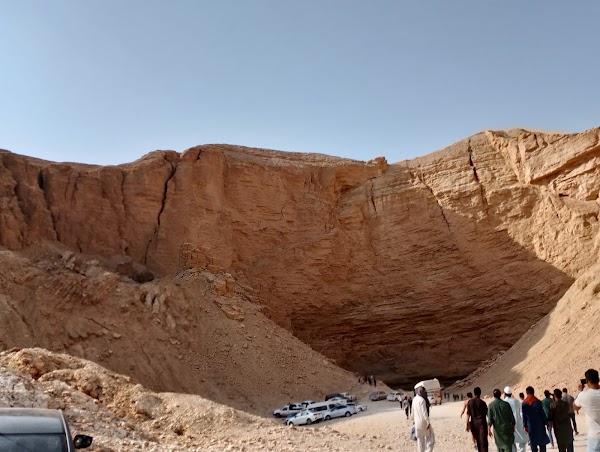 Heet Cave 3