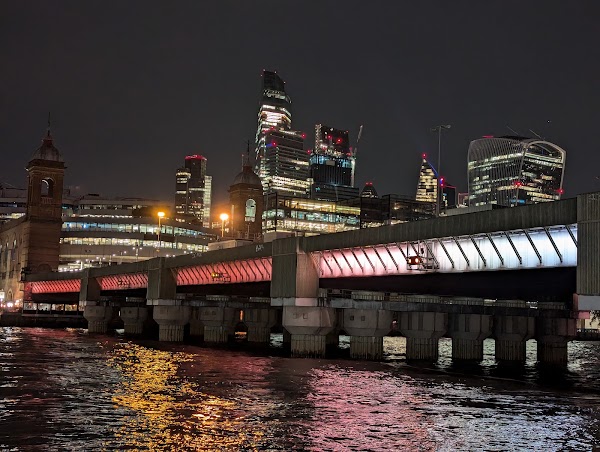 Thames Beach 5