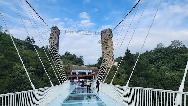 Zhangjiajie Glass Bridge 4