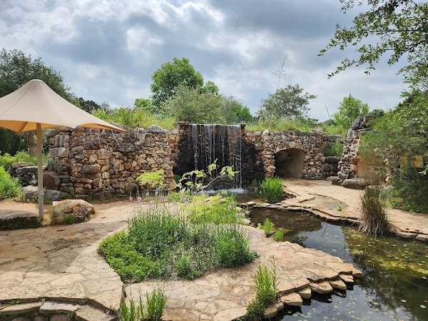 Lady Bird Johnson Wildflower Center 5