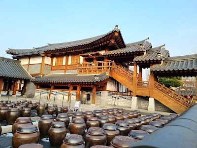 Suwon Traditional Culture Center
