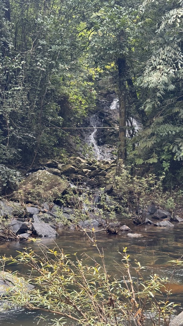 Wing Hin Waterfall 5