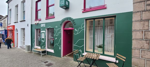 Pig and Leaf Coffee and Sandwiches