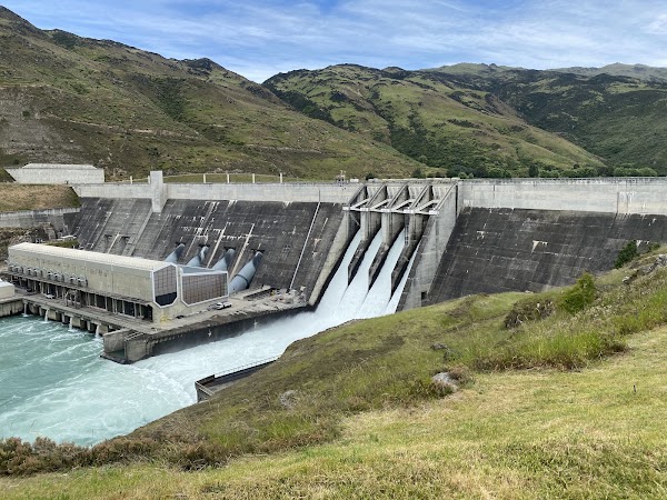 Clyde Dam 1