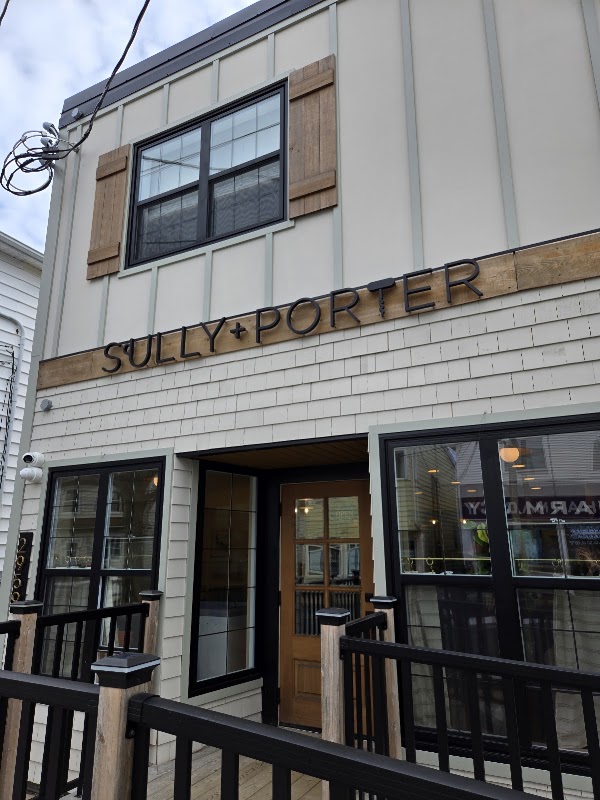 Sully and Porter Cafe 4