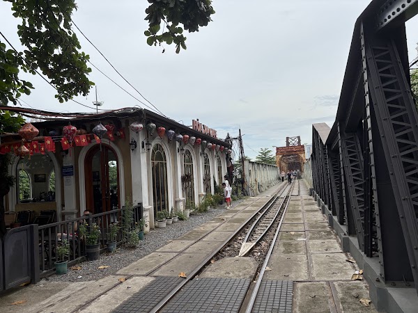 Long Bien Railway Station 5