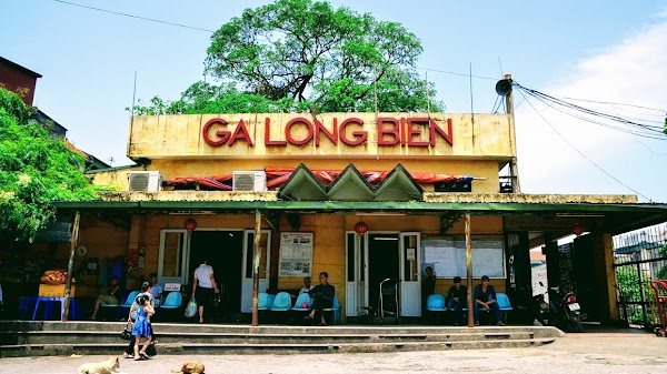 Long Bien Railway Station 3