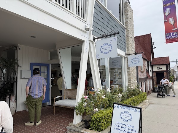 Wild Strawberry Café