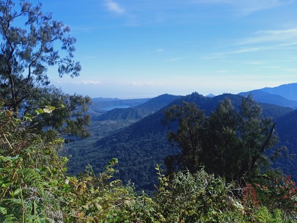 Gunung Batukaru (Mount Batukaru)