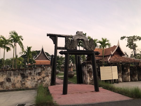 Ancient City Floating Market 4