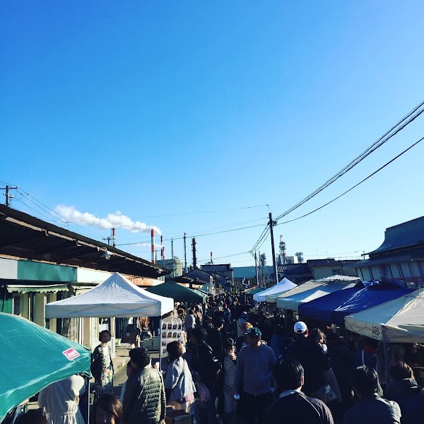 Nuttari Terrace shopping street 1