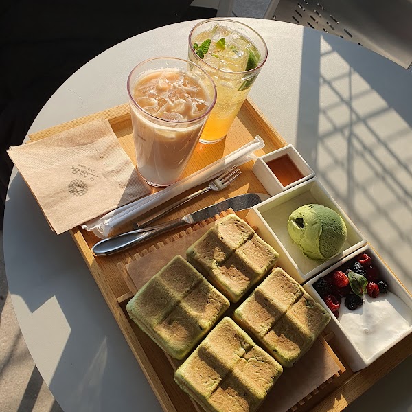 Osulloc Tea House Bukchon 4