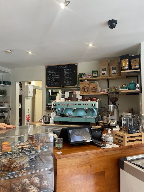 Uncle Leo’s - French Bakery and Patisserie 2
