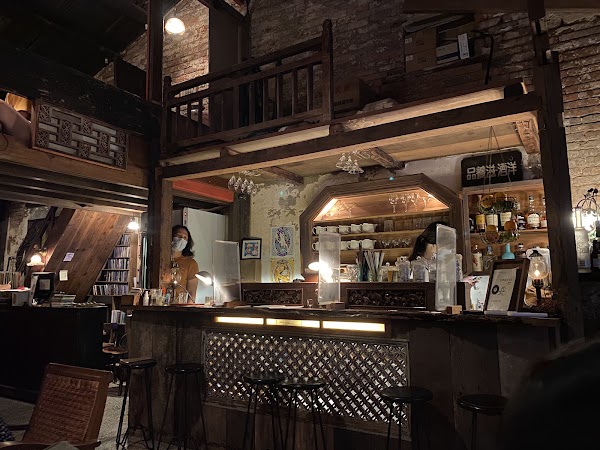 蘿拉冷飲店