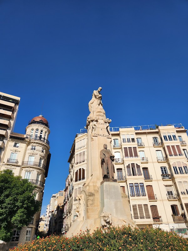 Passeig Esplanada d'Espanya 2