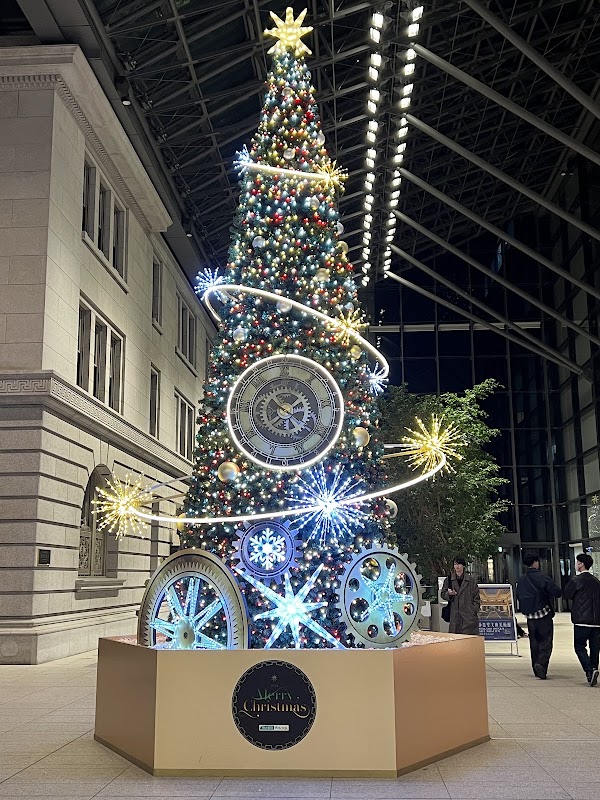 Marunouchi Street Park 4