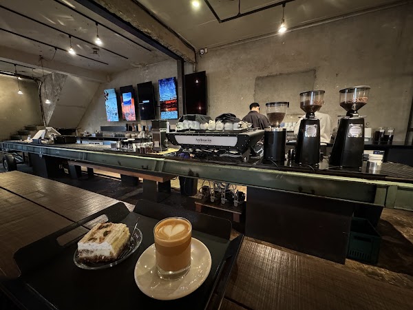 Anthracite Coffee Hapjeong. 5