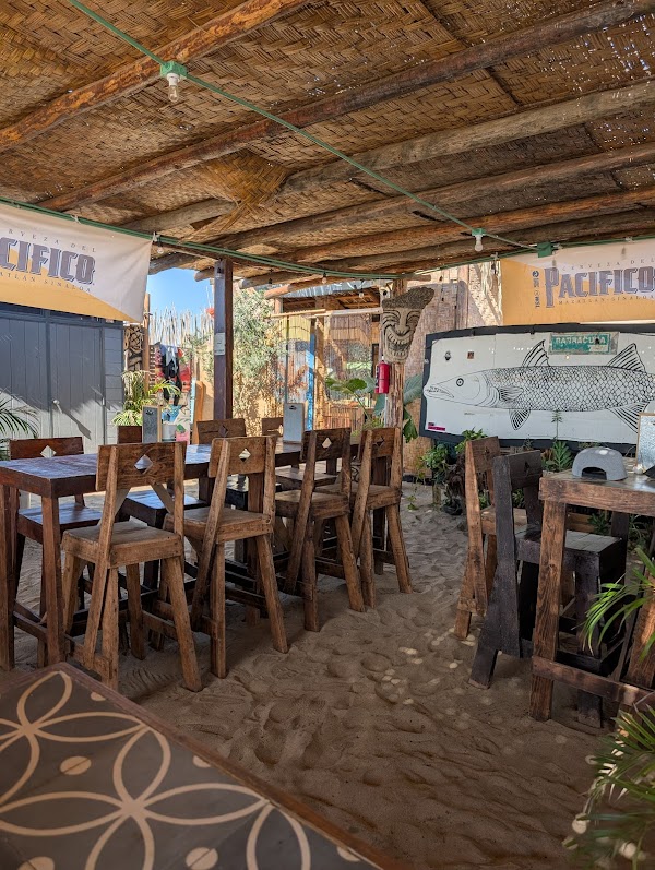 Barracuda Cantina 1