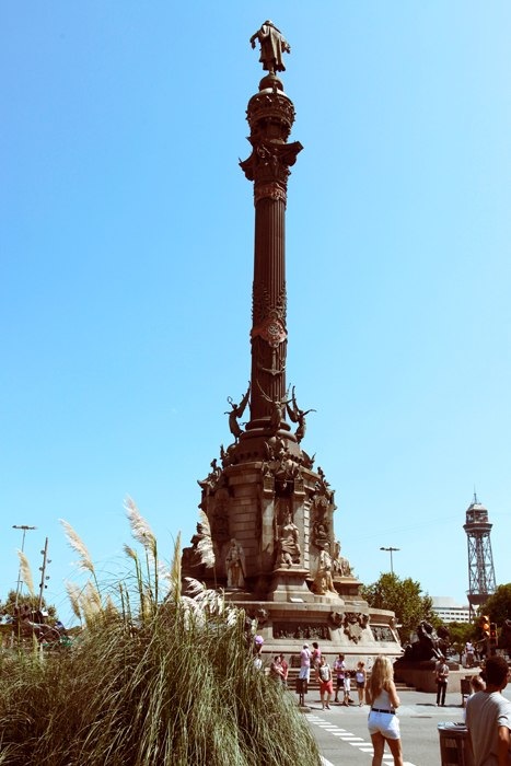 Plaça Portal de la Pau