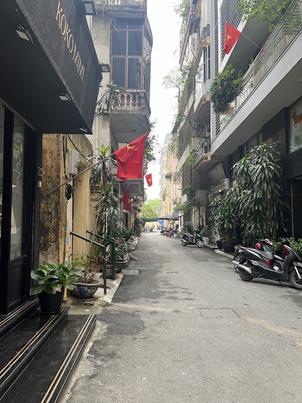 Le Parfum Apartment & Hotel