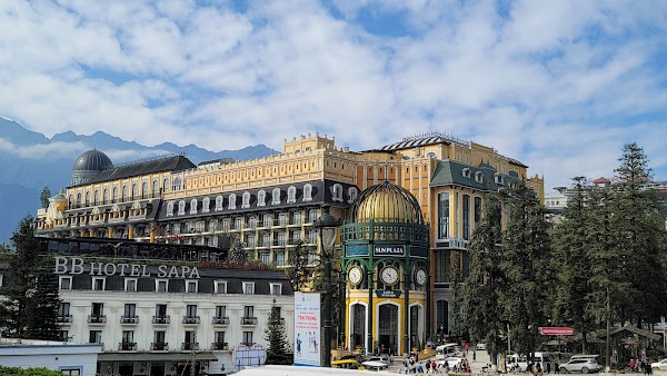 Sapa Square