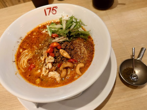 175°DENO担担麺TOKYO 4