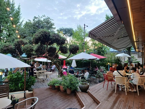 μΉ΄νμ§μ (cafe jinsun)