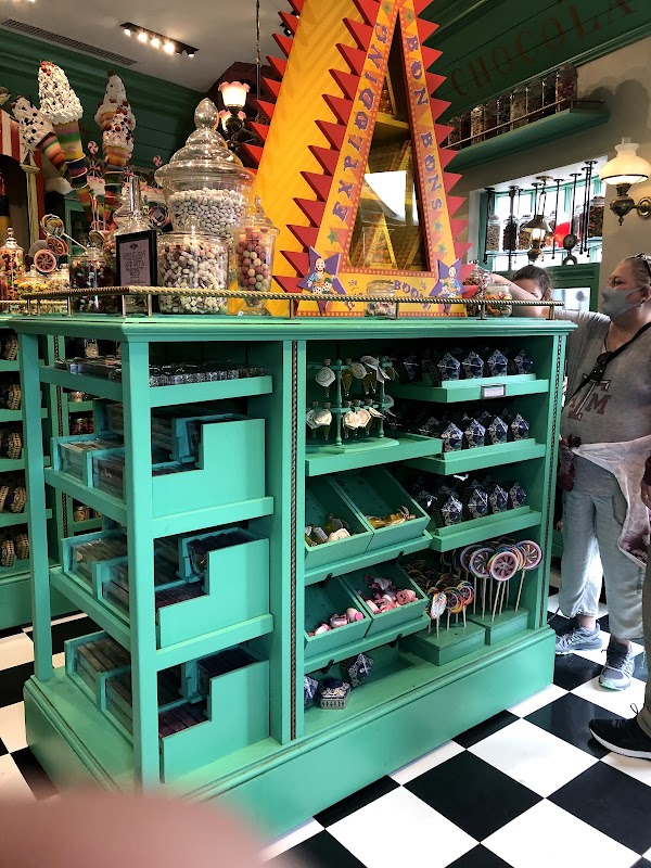 Honeydukes 3
