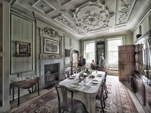 National Trust - Mompesson House 3