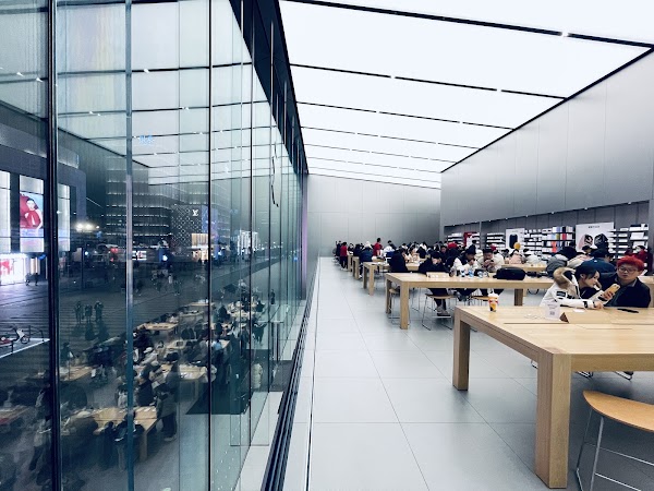 西湖 Apple Store 零售店