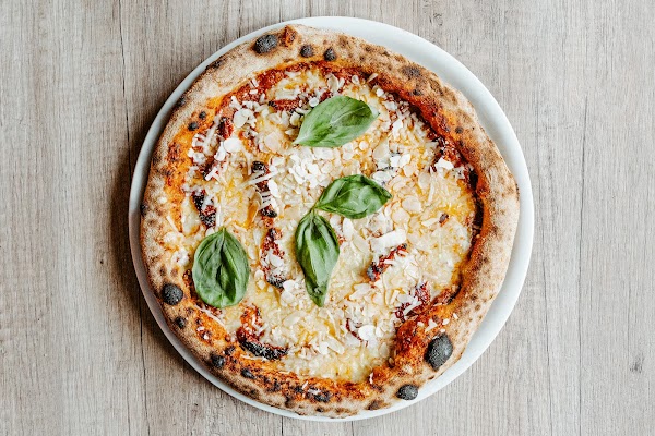 Zenzero Pizzeria 5