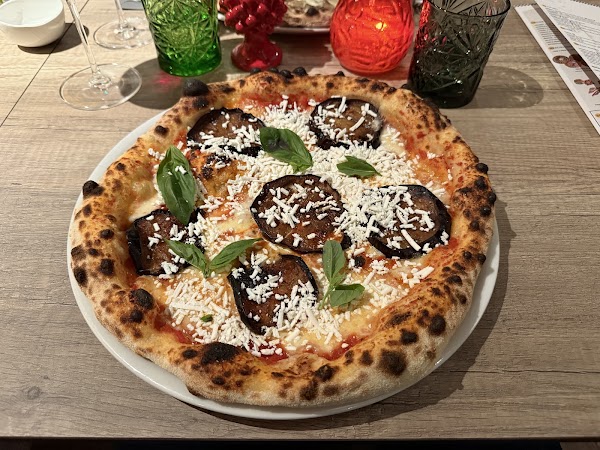 Zenzero Pizzeria 2