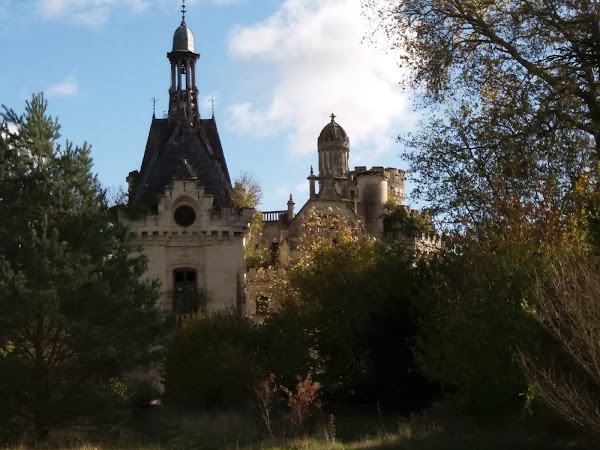 Château de la Mothe-Chandeniers 4
