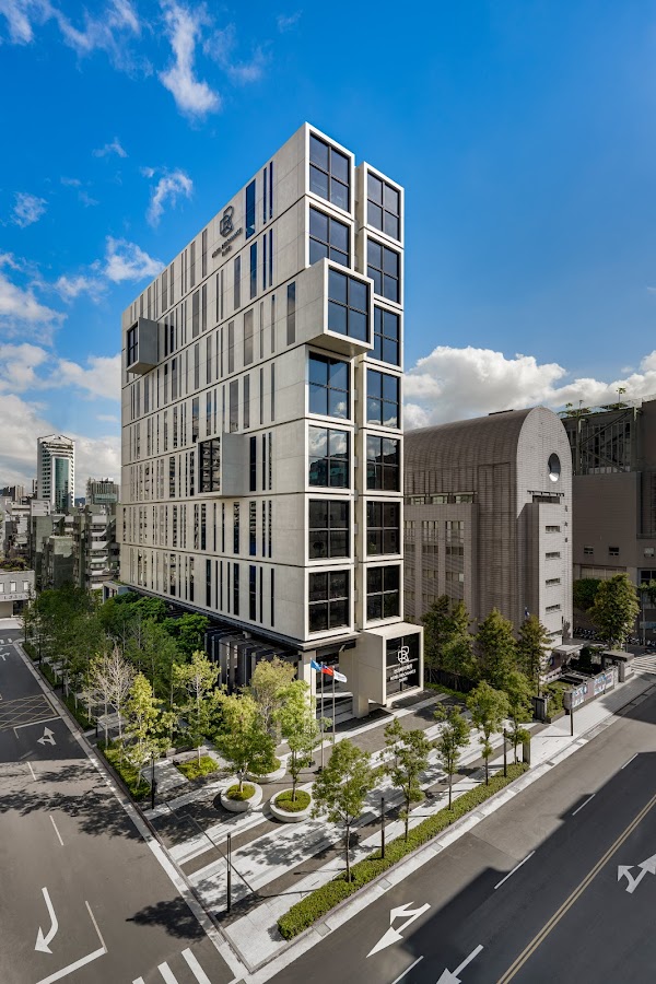 Hotel Resonance Taipei, Tapestry Collection by Hilton