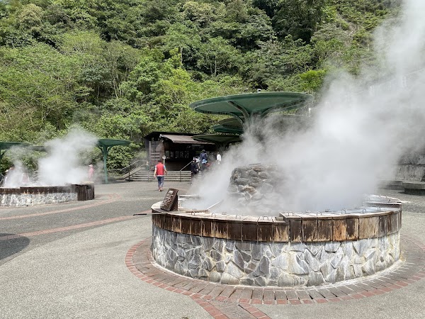 Jiuzhize (Renze) Hot Springs