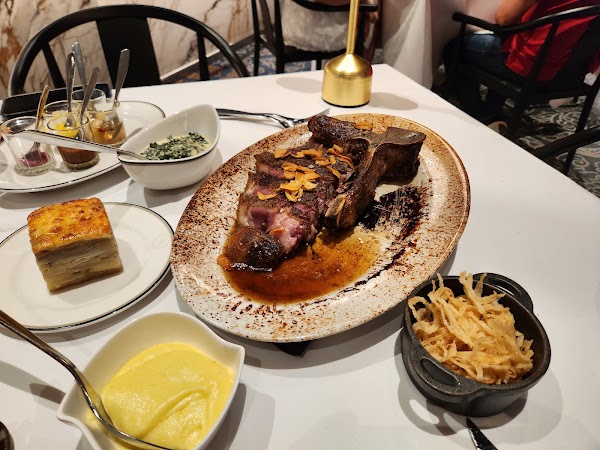 Antonio's Manila 5