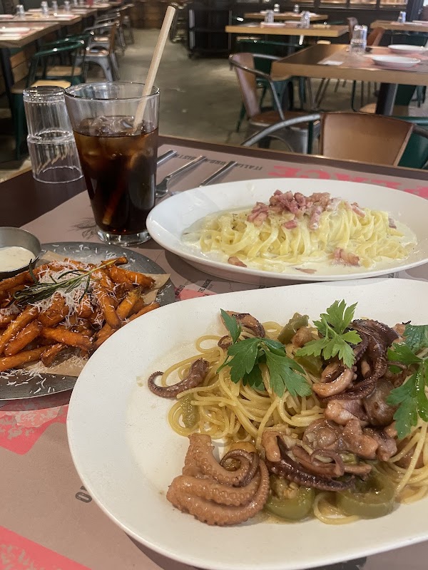 THE PLACE Italian Urban Bistro 5