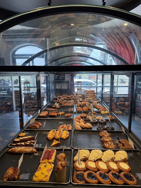 Paris Levain Boulangerie & Café - Trần Bạch Đằng 3