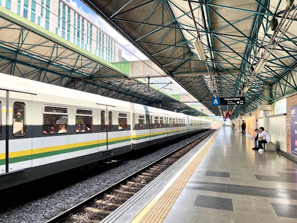 Industriales Metro Station