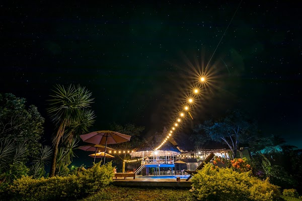 Zephyr Lodge 3