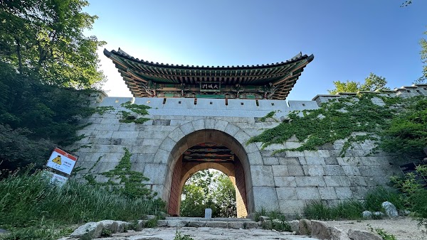 Daeseongmun Gate