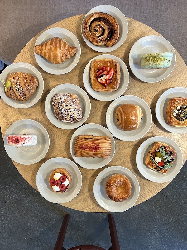 Bonjour Patisserie 5