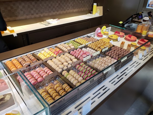 Pierre Hermé 5