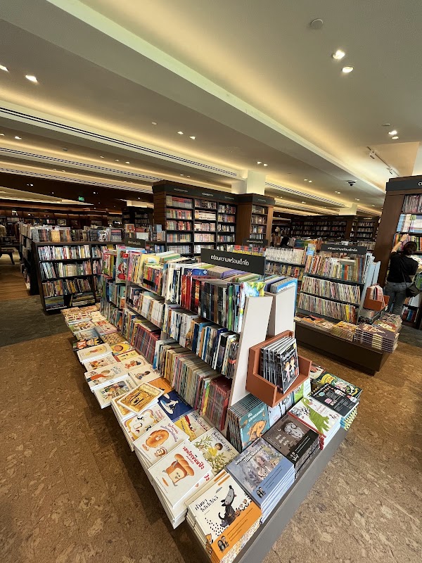 Kinokuniya (centralwOrld) 5