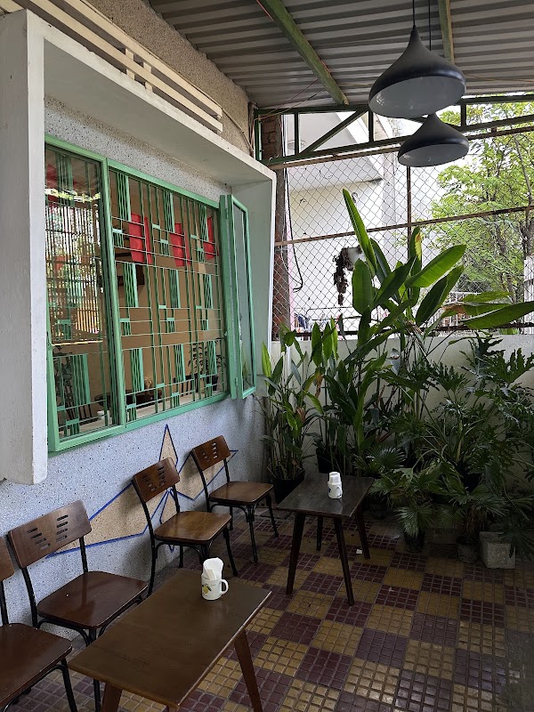 RB’s bakery & coffee 2