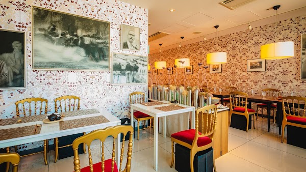 Vietnam Alice Ginza store