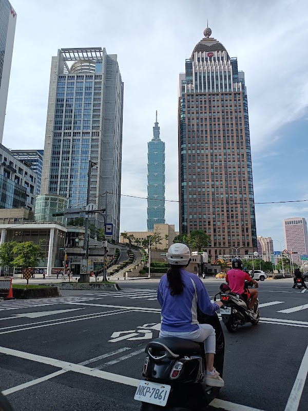 Xinyi District