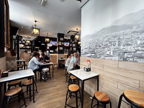100 montaditos Malaga Sagasta 1